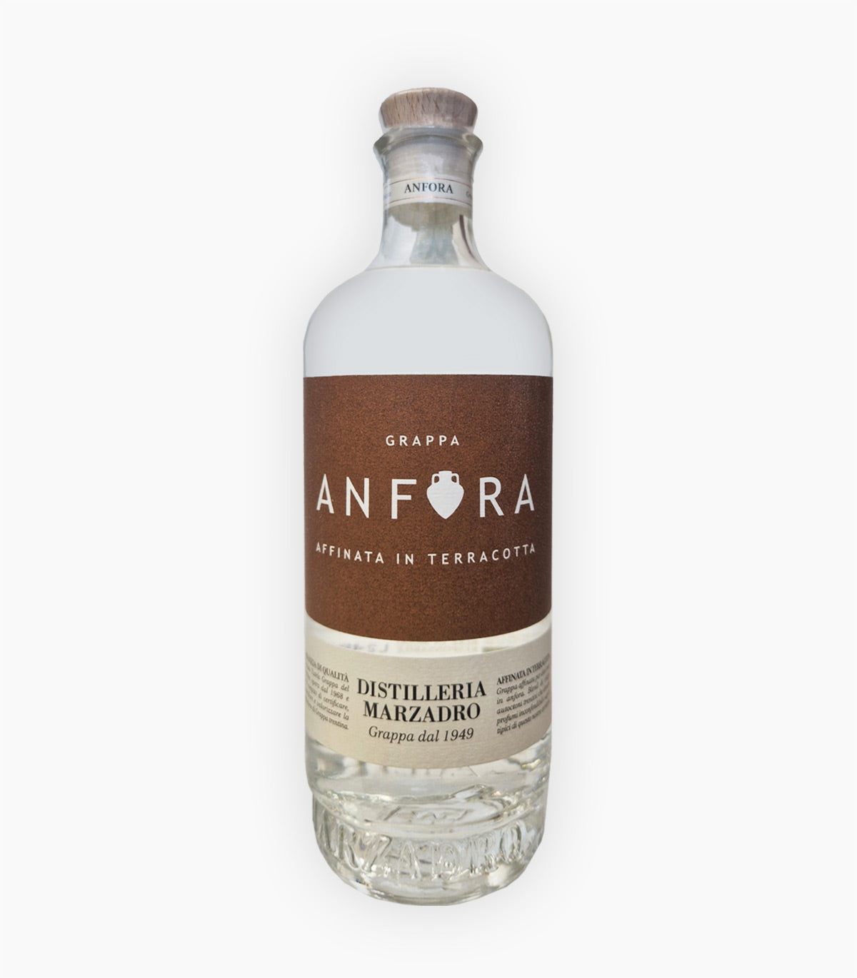 Grappa Trentina raffinata in terracotta Anfora Marzadro 